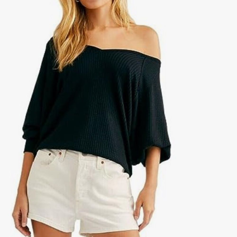 Free People Santa Clara Thermal in black BNWT - Picture 2 of 6